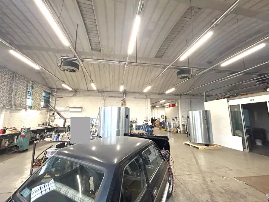 Immagine 1 di Capannone industriale in vendita  in via costalunga a Bertinoro
