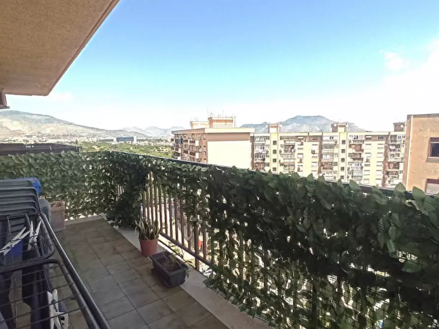 Immagine 4 di Appartamento in vendita  in Via Marinella Bragaglia a Palermo