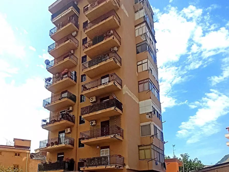 Immagine 12 di Appartamento in vendita  in Via Marinella Bragaglia a Palermo