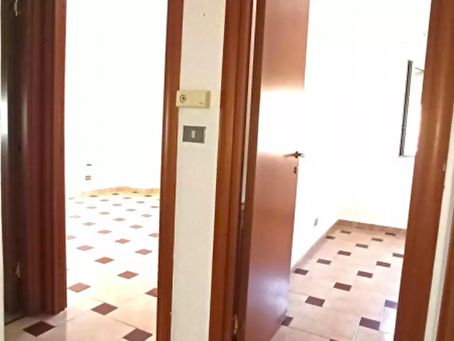 Immagine 25 di Appartamento in vendita  in Via Marinella Bragaglia a Palermo