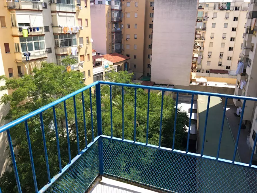 Immagine 4 di Appartamento in vendita  in VIA PINDEMONTE a Palermo
