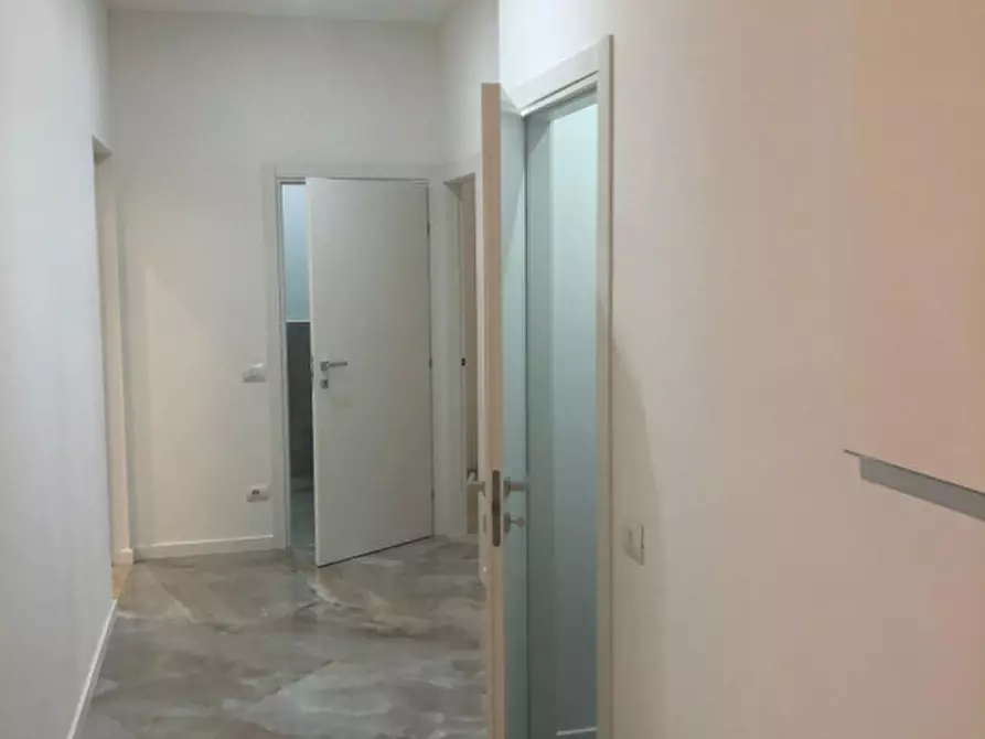 Immagine 5 di Camera in affitto  in VIA DELLA VILLA DEMIDOFF a Firenze