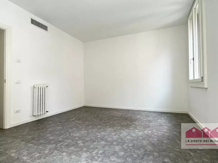 Immagine 1 di Appartamento in affitto  in Contrà Porti 12 a Vicenza
