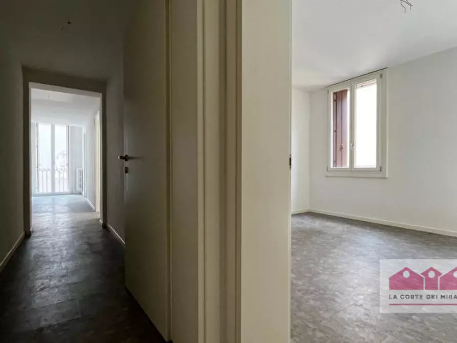 Immagine 13 di Appartamento in affitto  in Contrà Porti 12 a Vicenza