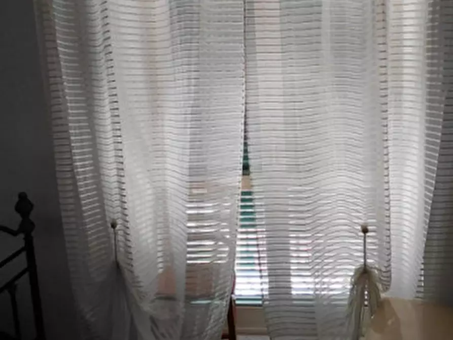 Immagine 5 di Camera in affitto  in vico santa margherita a fonseca 35 a Napoli