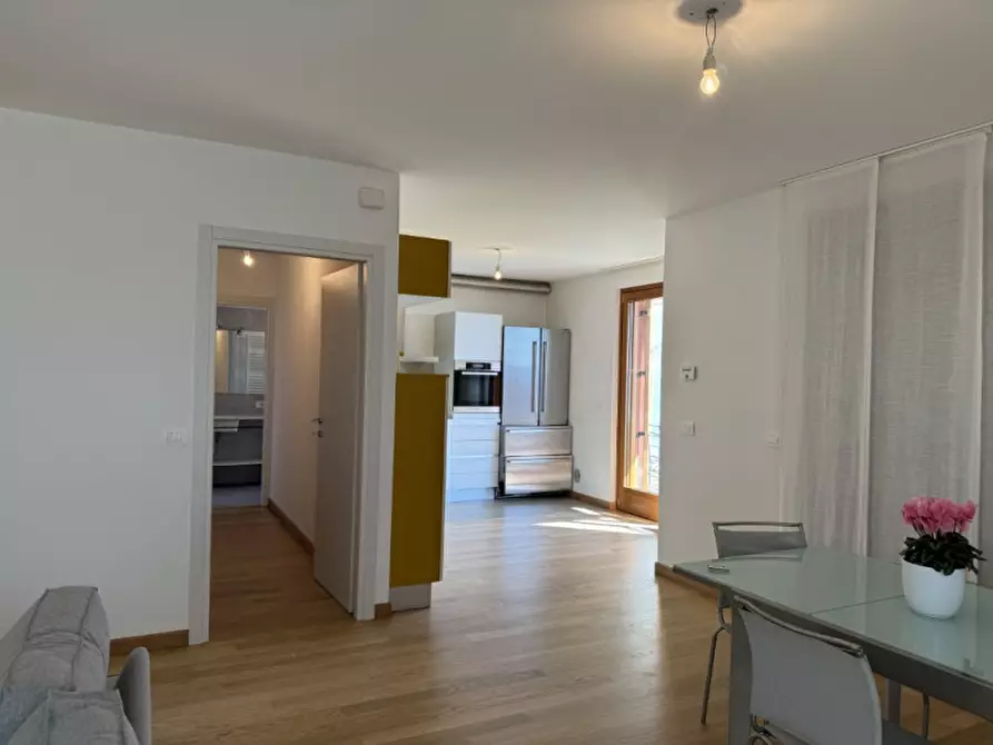 Immagine 10 di Villa in affitto  in Scala Santa 133/1 a Trieste
