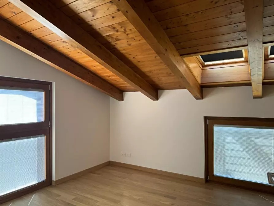 Immagine 14 di Villa in affitto  in Scala Santa 133/1 a Trieste