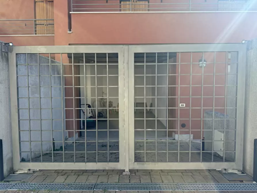 Immagine 28 di Villa in affitto  in Scala Santa 133/1 a Trieste