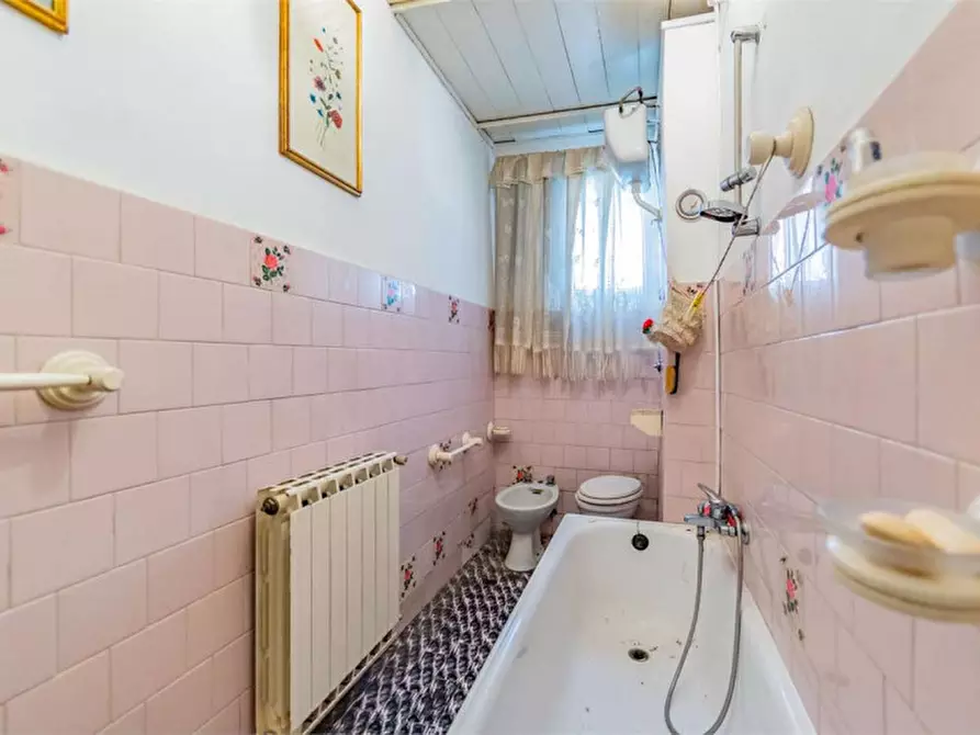 Immagine 10 di Appartamento in vendita  in Via Caio Plinio a Tivoli