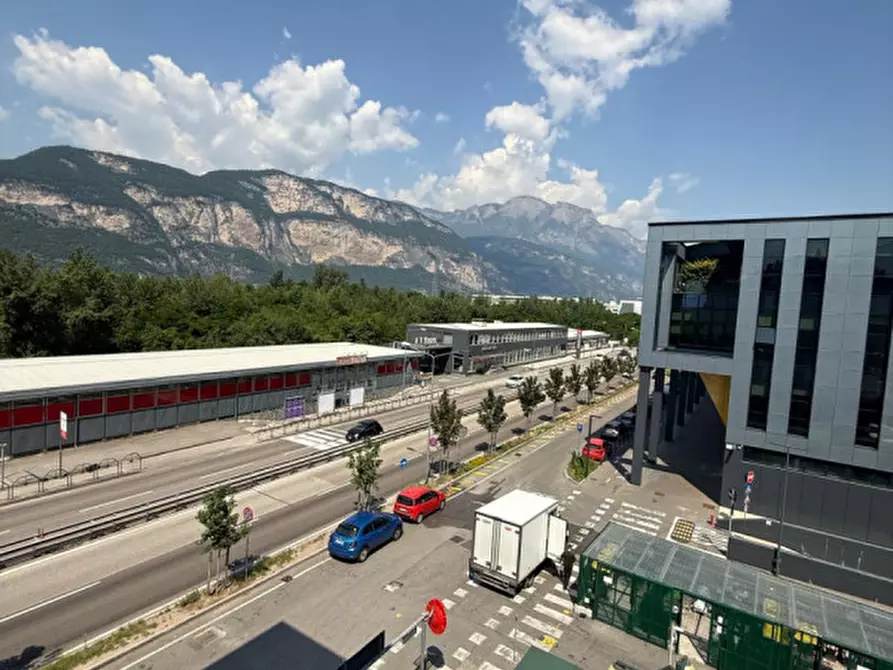 Immagine 4 di Appartamento in vendita  in Via del Brennero a Trento