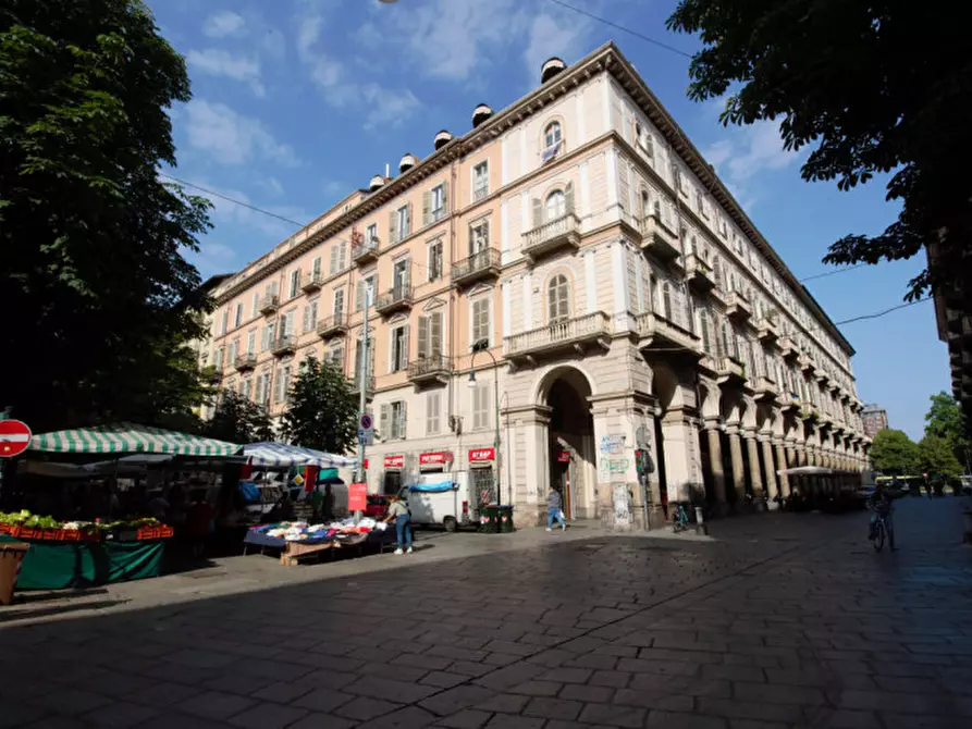 Immagine 2 di Appartamento in vendita  in Via Giuseppe Garibaldi, 57 a Torino