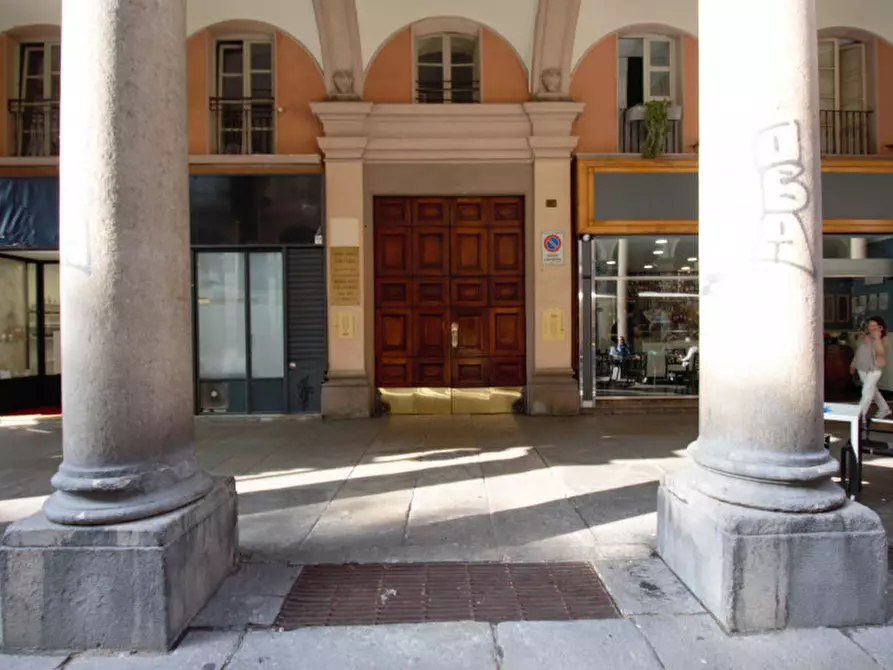 Immagine 3 di Appartamento in vendita  in Via Giuseppe Garibaldi, 57 a Torino