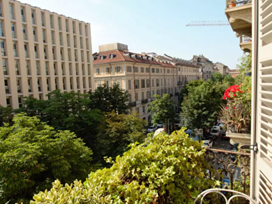 Immagine 35 di Appartamento in vendita  in Via Giuseppe Garibaldi, 57 a Torino