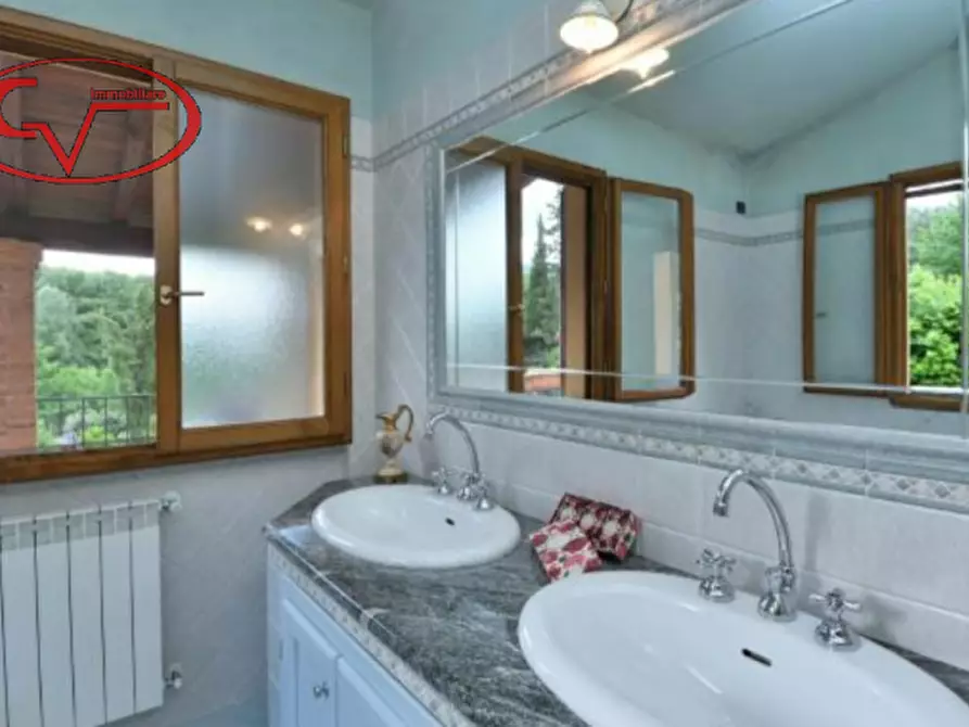 Immagine 10 di Villa in vendita  in Via Carpognane a Terranuova Bracciolini