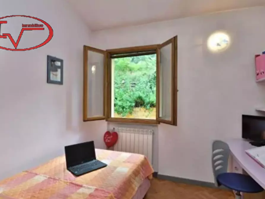 Immagine 13 di Villa in vendita  in Via Carpognane a Terranuova Bracciolini