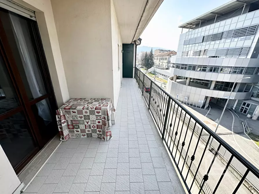 Immagine 2 di Appartamento in affitto  in Via Eugenio Clara 22 a Chivasso