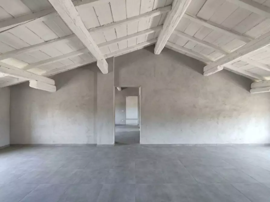 Immagine 13 di Appartamento in vendita  in Via Fondè a San Lazzaro Di Savena