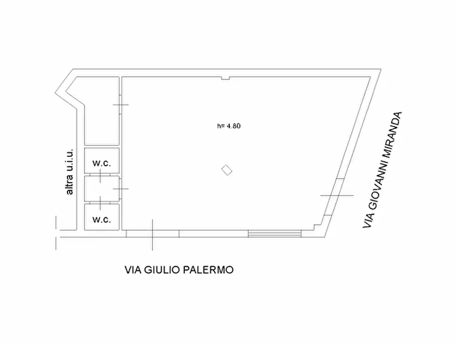 Immagine 19 di Negozio in vendita  in Via Giulio Palermo a Napoli