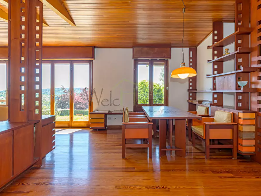 Immagine 20 di Villa in vendita  a Tavernerio