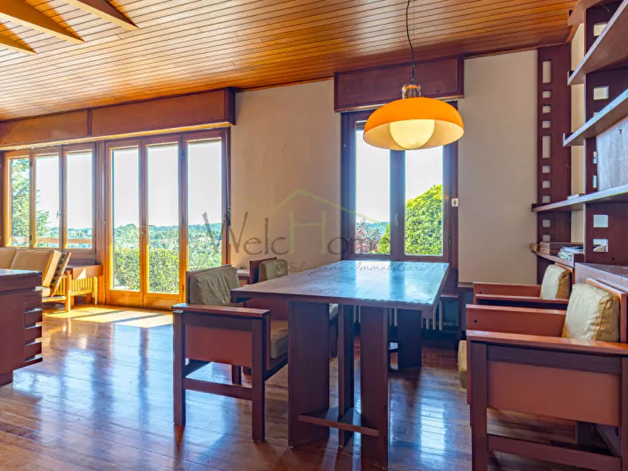 Immagine 21 di Villa in vendita  a Tavernerio