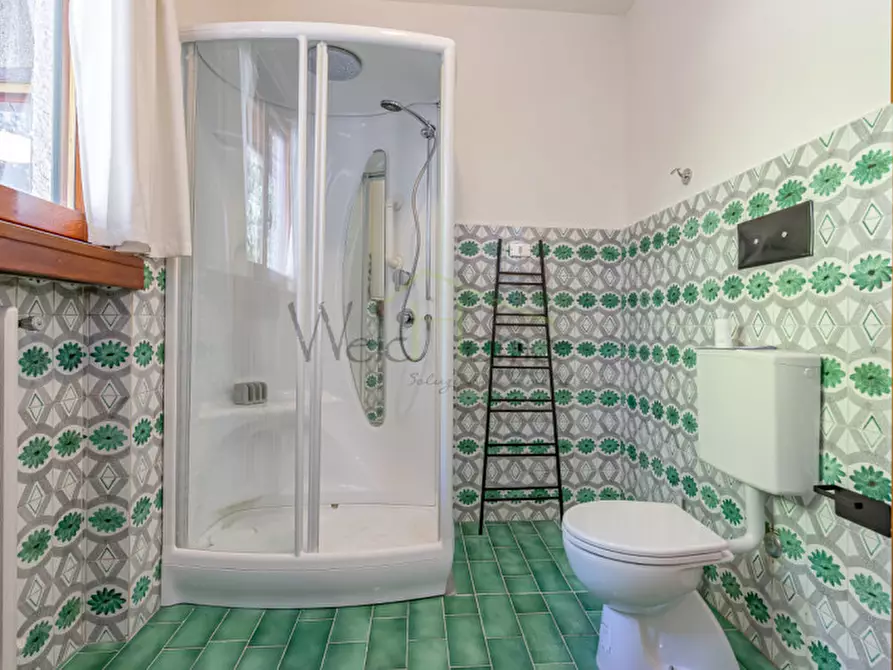 Immagine 29 di Villa in vendita  a Tavernerio