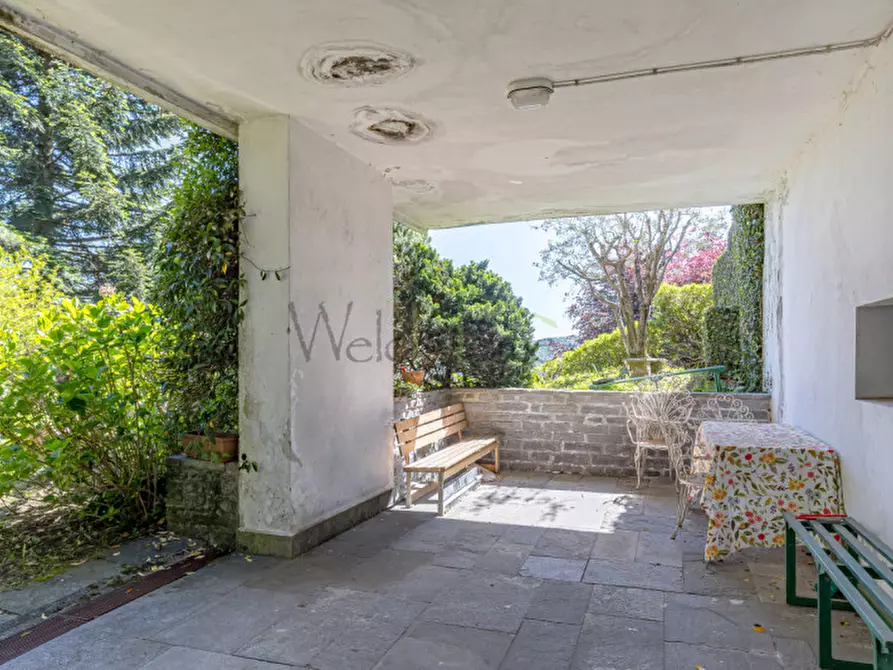 Immagine 38 di Villa in vendita  a Tavernerio