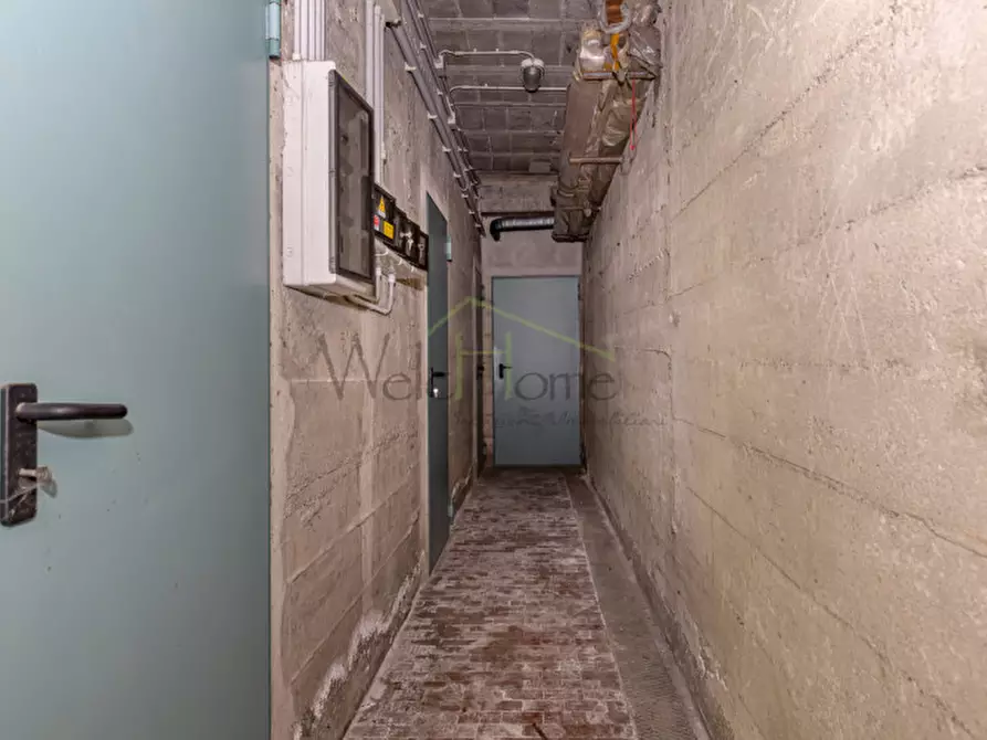 Immagine 39 di Villa in vendita  a Tavernerio