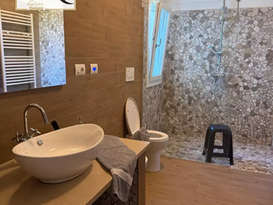 Immagine 8 di Casa bifamiliare in vendita  a Bagnolo Di Po