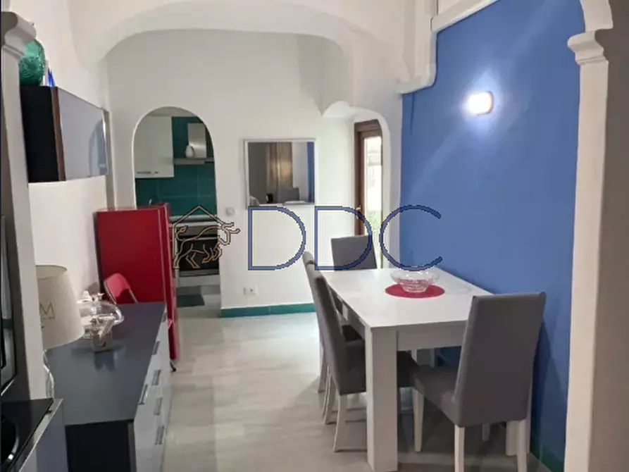 Immagine 1 di Appartamento in affitto  in Vico Buraggi 8 a Finale Ligure
