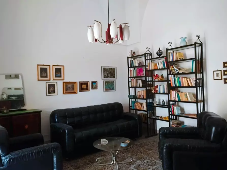 Immagine 4 di Casa indipendente in vendita  in Via Vittorio Veneto a Melpignano