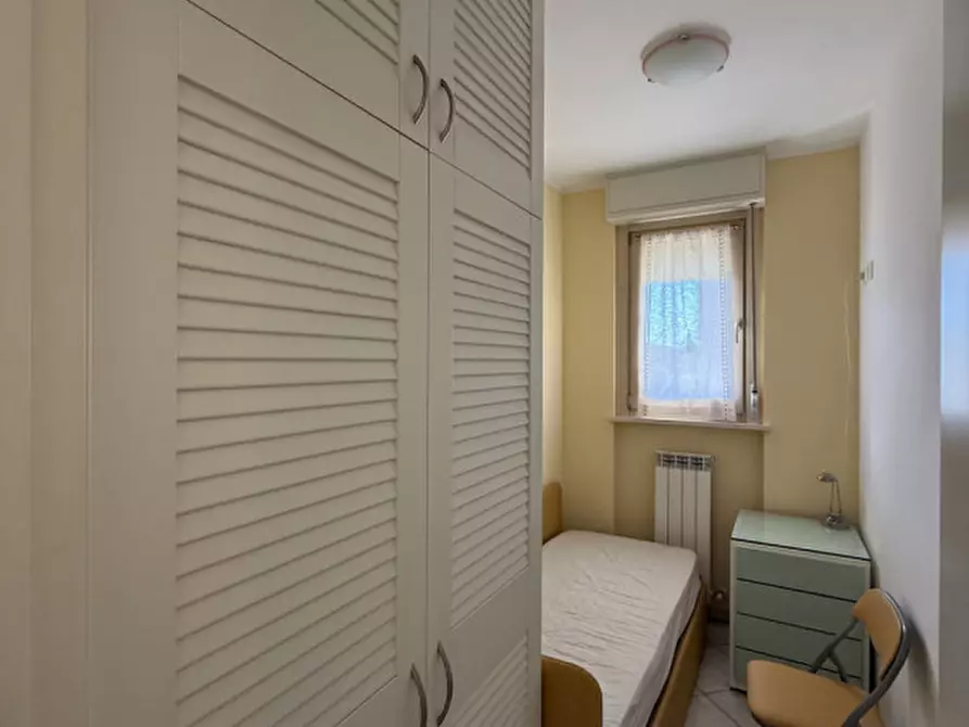 Immagine 17 di Appartamento in vendita  in Via Raffaello Sanzio a Senigallia