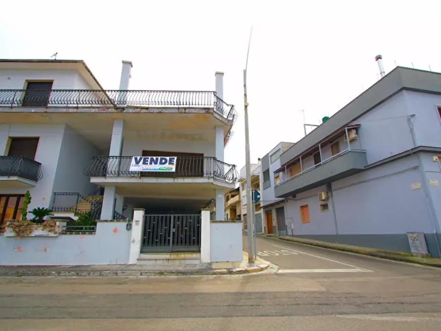 Immagine 14 di Appartamento in vendita  in Via Bramante a Matino