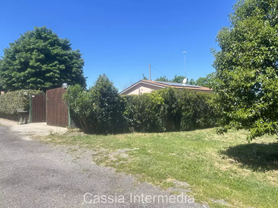 Immagine 4 di Villa in vendita  in Via Passerella 226 a Nepi