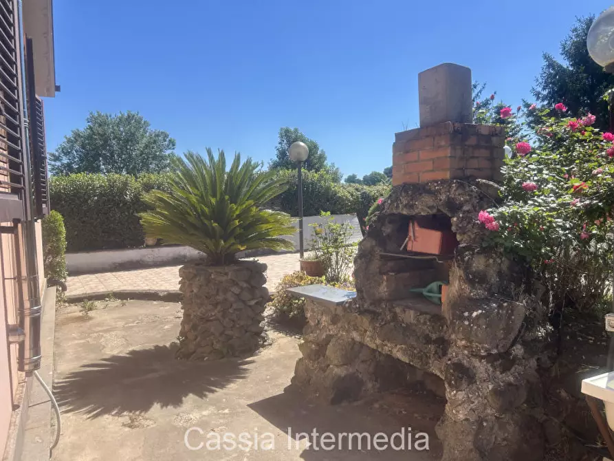 Immagine 9 di Villa in vendita  in Via Passerella 226 a Nepi