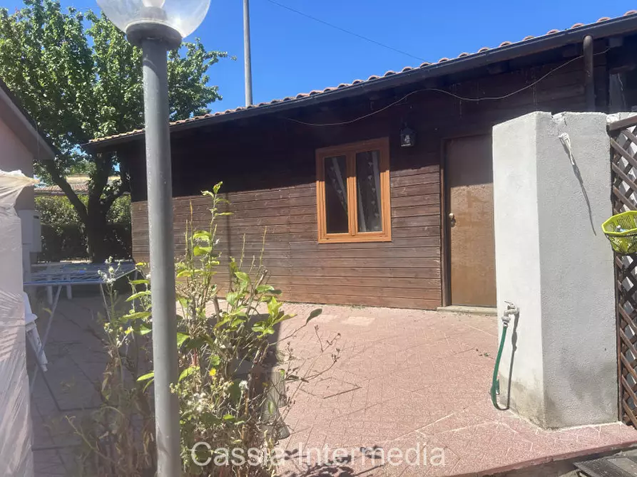 Immagine 14 di Villa in vendita  in Via Passerella 226 a Nepi