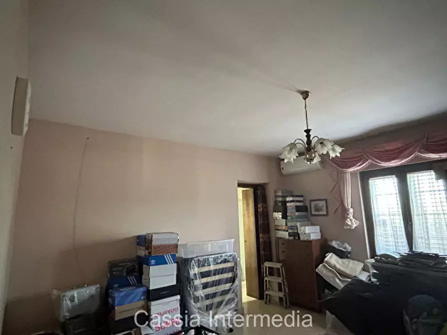 Immagine 29 di Villa in vendita  in Via Passerella 226 a Nepi