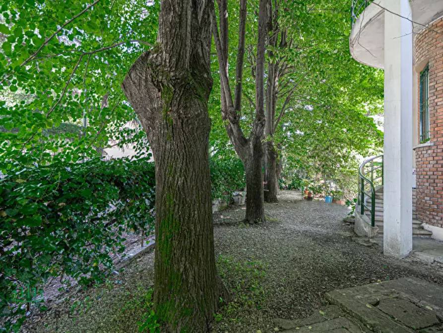 Immagine 33 di Appartamento in vendita  in Via Giuseppe Donati a Bologna