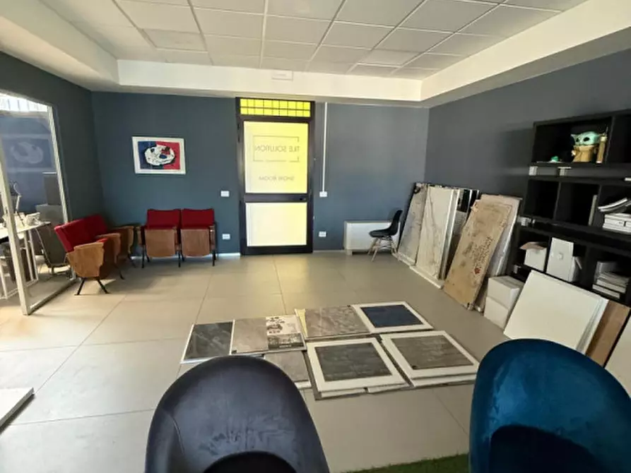 Immagine 5 di Ufficio in affitto  in Via Madrid a Sassuolo