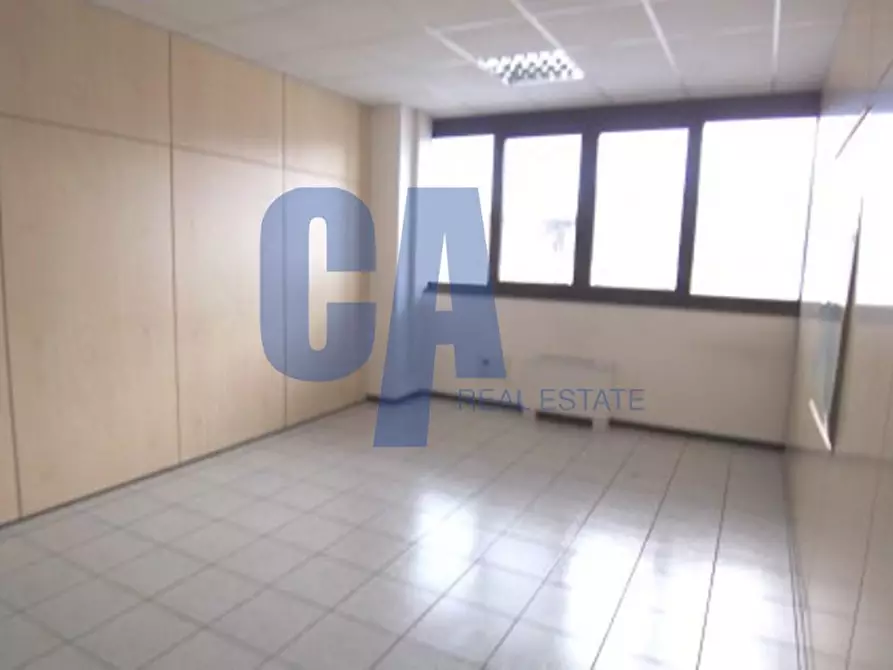 Immagine 18 di Ufficio in affitto  in VIA BURONA a Vimodrone