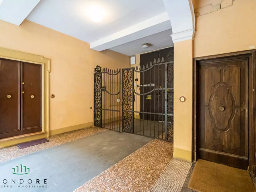 Immagine 16 di Ufficio in vendita  in Ad.ze Strada Maggiore a Bologna