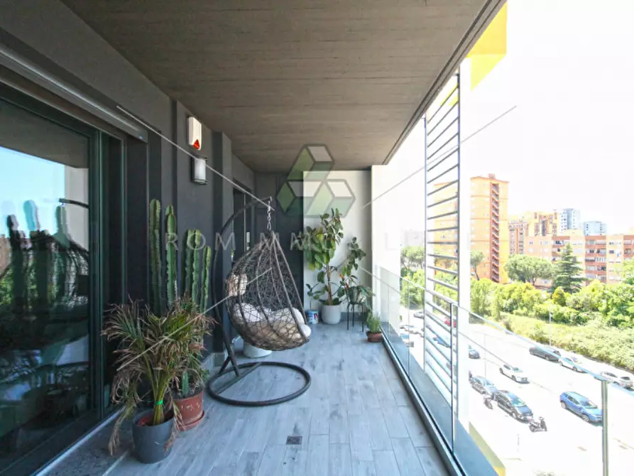 Immagine 11 di Appartamento in vendita  in Via Montegallo a Roma