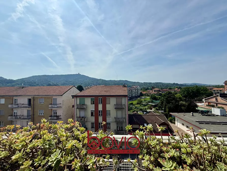 Immagine 61 di Appartamento in vendita  in Strada San Mauro 197 a Torino