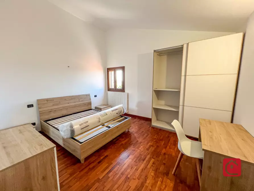 Immagine 14 di Camera in vendita  in Via F. Giacomello a Legnaro