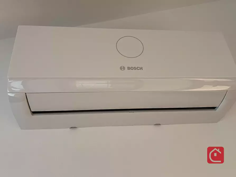 Immagine 19 di Camera in vendita  in Via F. Giacomello a Legnaro