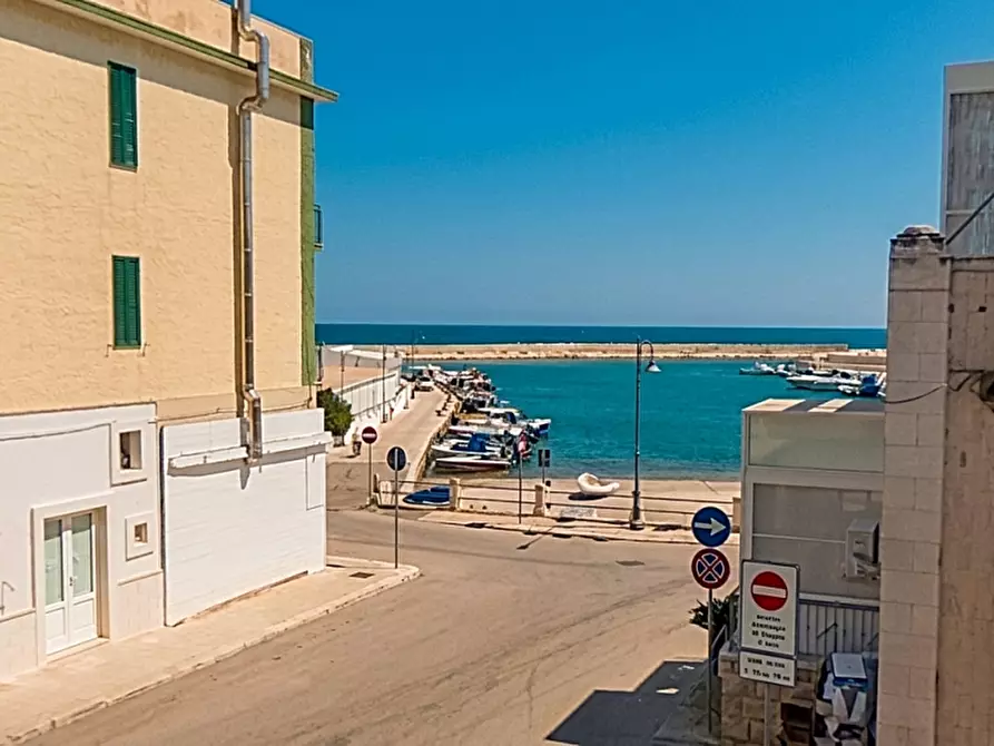 Immagine 1 di Appartamento in vendita  in Via degli Scavi a Fasano