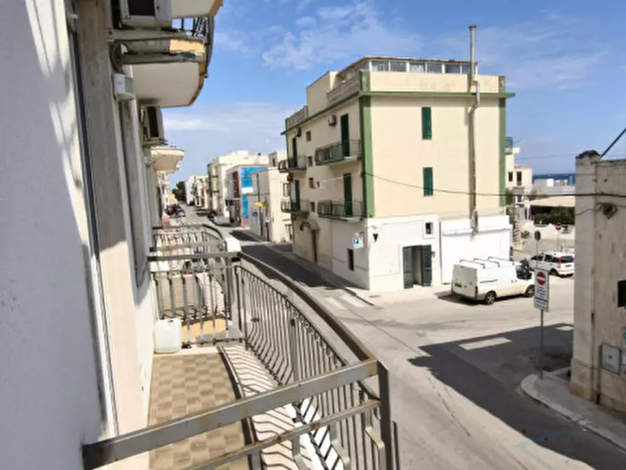 Immagine 6 di Appartamento in vendita  in Via degli Scavi a Fasano