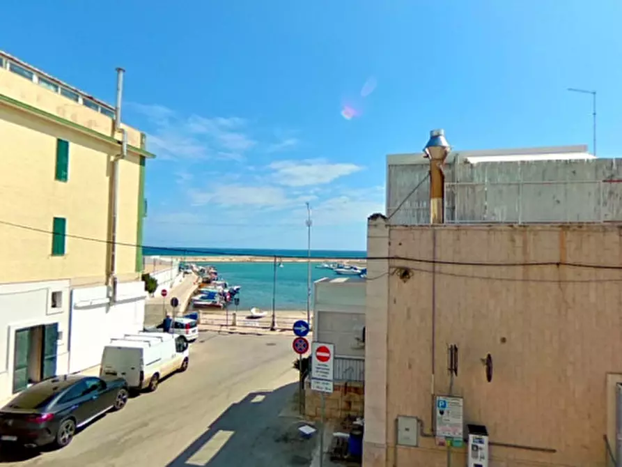 Immagine 27 di Appartamento in vendita  in Via degli Scavi a Fasano