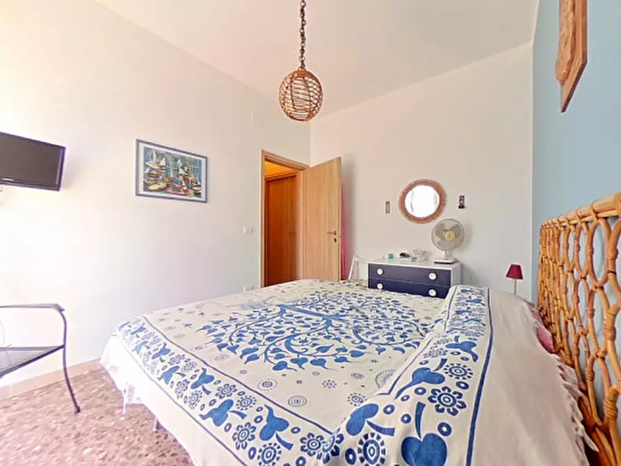 Immagine 31 di Appartamento in vendita  in Via degli Scavi a Fasano