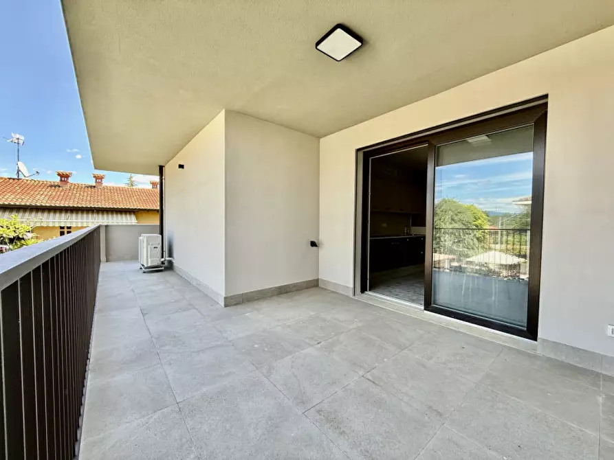 Immagine 2 di Appartamento in vendita  in Vicolo Casara a Lazise