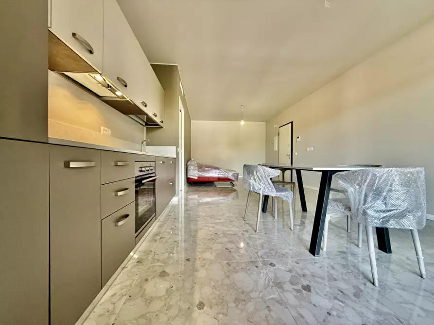Immagine 4 di Appartamento in vendita  in Vicolo Casara a Lazise